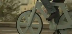 Un vélo en carton qui peut être construit pour moins de $15