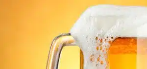 Une mousse glacée pour conserver la fraîcheur de la bière pression