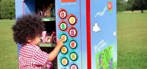 Un distributeur automatique de snacks sains pour enfants