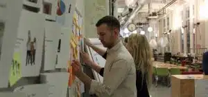 Une agence digitale itinérante qui réalise des projets en 48 heures chez les clients