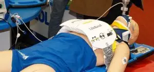 Un homme retrouve la vie grâce à un appareil de massage cardiaque automatique révolutionnaire