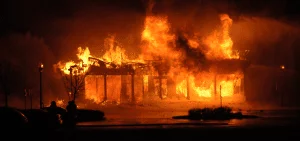 Un tissu permet de limiter la propagation d’incendies dans les bâtiments
