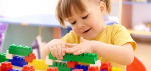 Un service de location de jeux de lego par abonnement mensuel