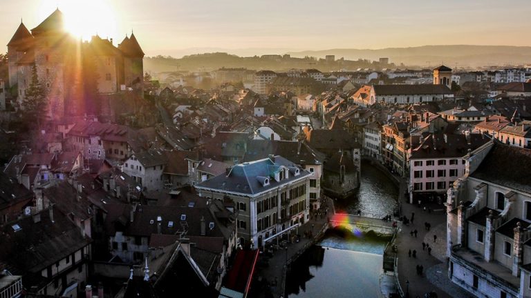 Un réseau social de photos réalisés par des drones