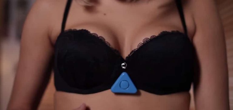 Un objet connecté détecte les crises cardiaques en étant fixé sur un soutien-gorge
