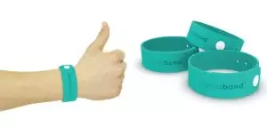 Un bracelet qui brouille les sens des moustiques pour ne plus être piqué