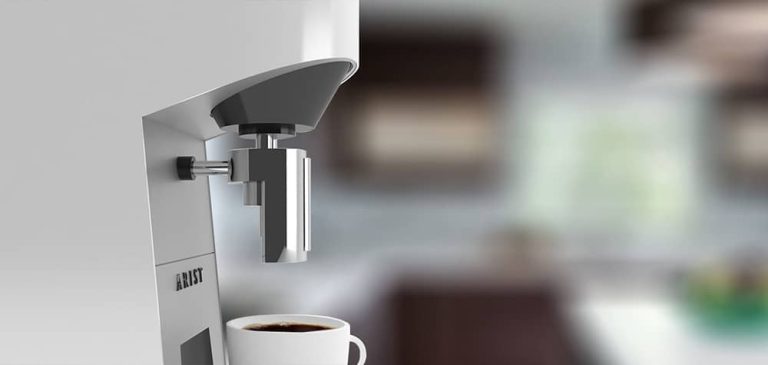 Une machine peut préparer le café à distance en utilisant une application mobile