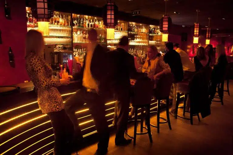 Un service de réservation de bars par géolocalisation