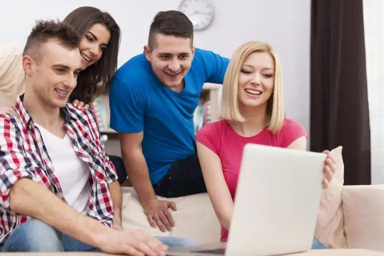 Un site de petites annonces de colocation plus simple, social et gratuit