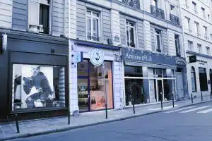 Une boutique de sacs à main personnalisables