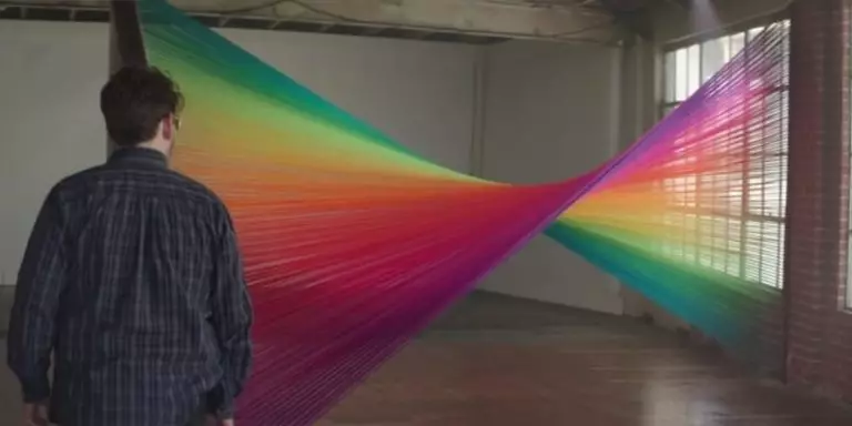 Aux États-Unis, des lunettes permettent aux daltoniens de voir les couleurs normalement