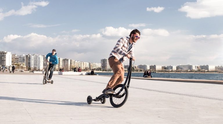 Un nouveau véhicule hybride proche du vélo
