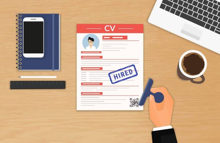 Une appli mobile pour recruter, embaucher et payer en 3 clics