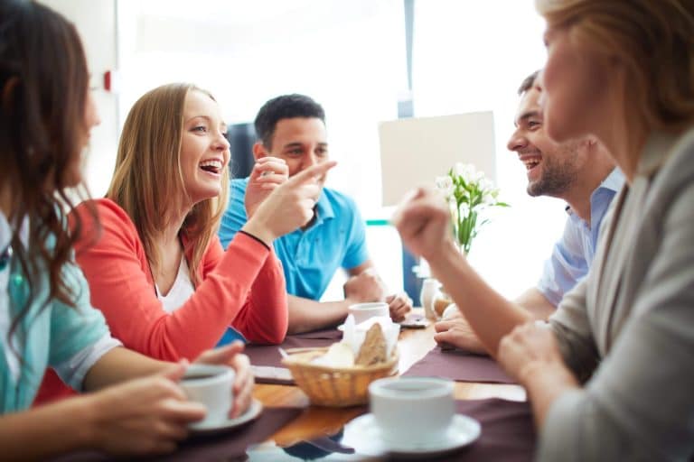 Un site pour privatiser un bar, un club, ou un restaurant pour des évènements privés