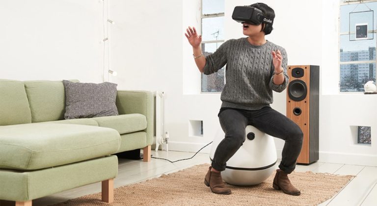 Un siège de réalité virtuelle combat le mal des transports