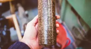 Le marc de café recyclé en bûches durables