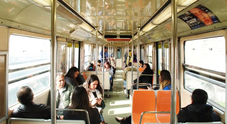 De l’énergie renouvelable qui alimente les lignes de métro du Chili
