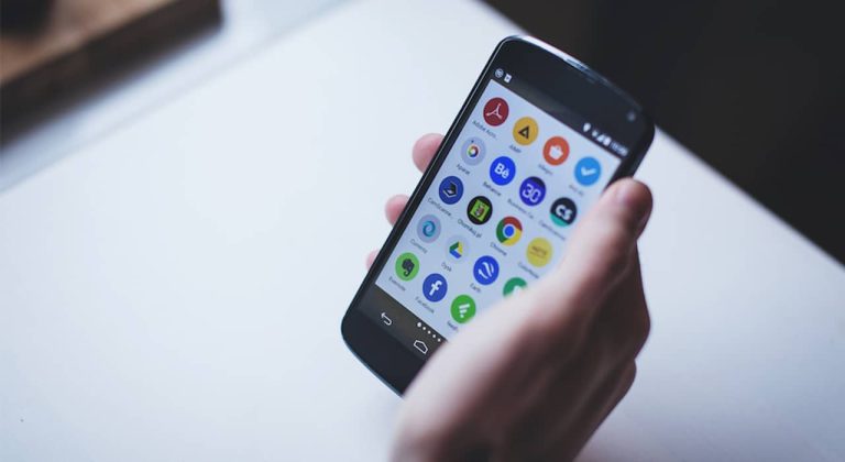 Trouver les meilleurs hôtels en utilisant les sms