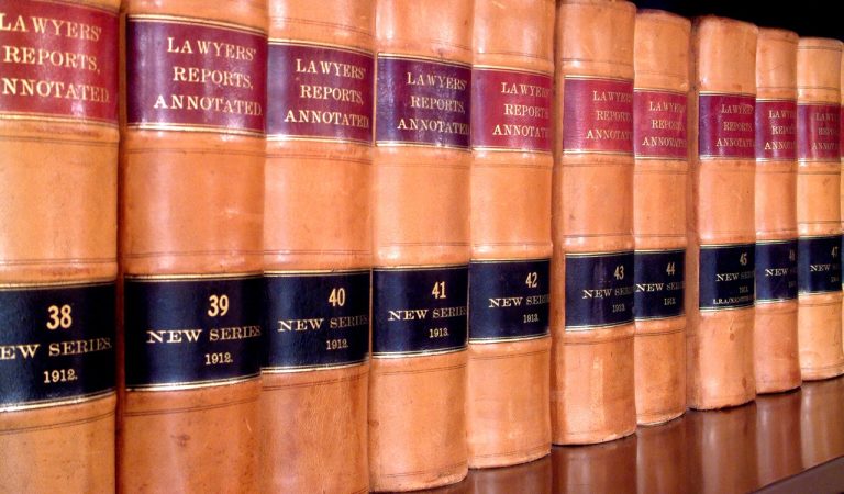 Un logiciel qui utilise le big data pour prédire les décisions des tribunaux