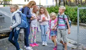 Une application qui implique les enfants dans la sécurisation des rues