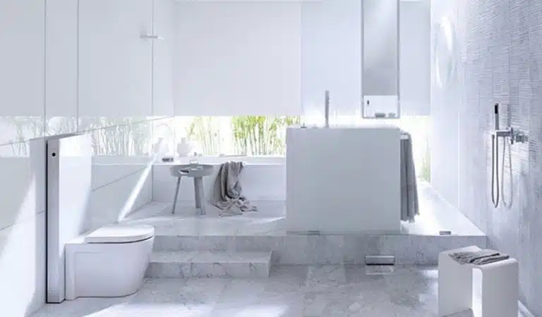 Les capteurs intelligents améliorent l’efficacité de la maintenance des toilettes