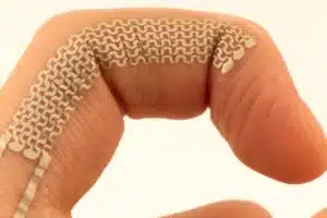 Les tatouages temporaires transforment le corps en écran tactile