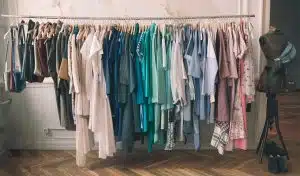 La location de vêtements de marque en peer-to-peer commence à Toronto