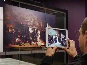 Un écran d’affichage comme alternative au casque de réalité augmentée