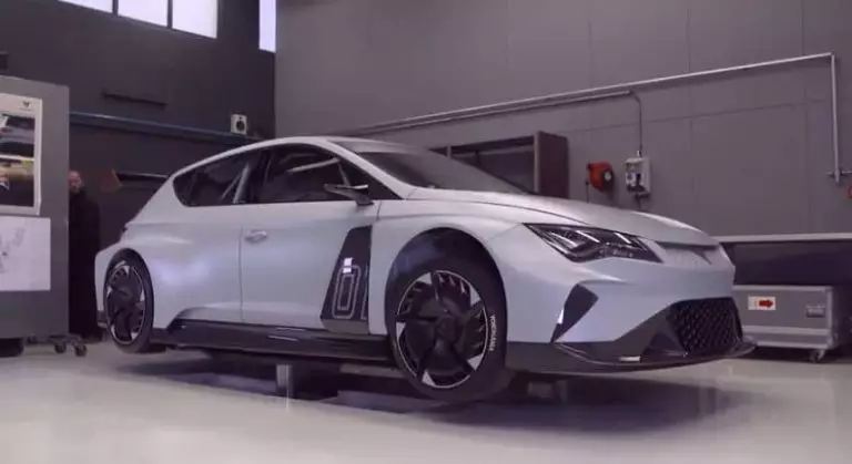 L’e-Racer de Cupra, une voiture de course 100 % électrique