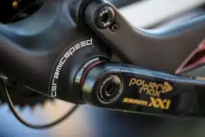 Ce vélo roule sans chaîne