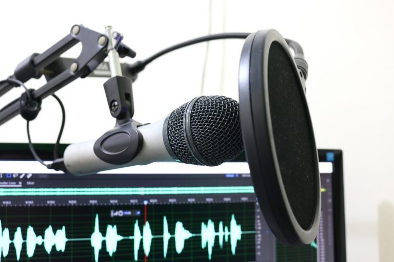 Majelan est un lecteur de podcast personnel avec un contenu premium