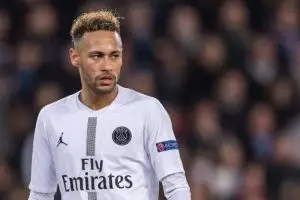 Le nouveau maillot third du PSG, symbole de la gamme retro de Nike
