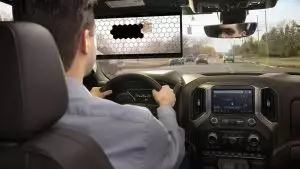 Un incroyable pare-soleil transparent pour maximiser la sécurité en voiture