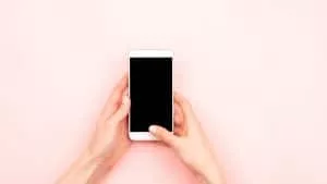 Samsung propose la désinfection des smartphones gratuitement Samsung propose la désinfection des smartphones gratuitement