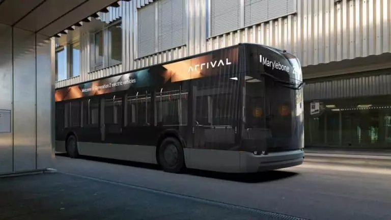 Royaume-Uni : une start-up dévoile un bus à hydrogène qui aide à lutter contre le COVID-19