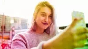 Snapchat lance l’outil de réalité augmentée Local Lenses Snapchat lance l’outil de réalité augmentée Local Lenses