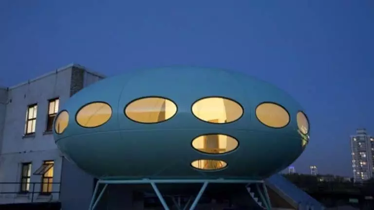 Une maison en forme d'ovni est en vente !