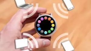 Bientôt une montre connectée Facebook ?