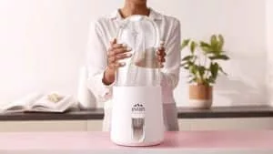 Evian veut diminuer l’usage du plastique Evian veut diminuer l'usage du plastique