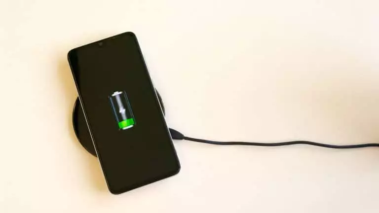 Ikea dévoile un gadget pratique pour recharger votre smartphone