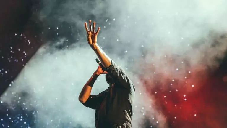 Les concerts géants organisés par Facebook sont un échec Les concerts géants organisés par Facebook sont un échec