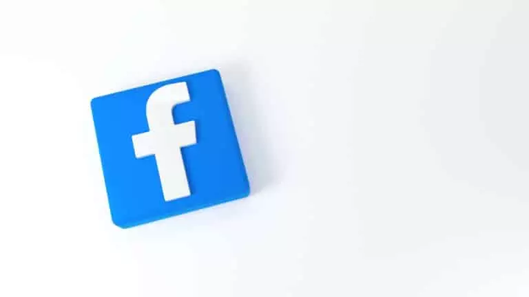 Facebook annonce une modification de sa page d'accueil