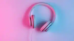 Le casque Vision Pro d’Apple sera disponible aux Etats-Unis en février