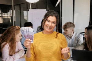 Ces salariés définissent leur propre salaire : découvrez leur astuce !