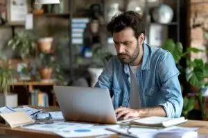 Auto-entrepreneurs : ce que vous devez savoir sur la hausse de cotisation sociale en 2024