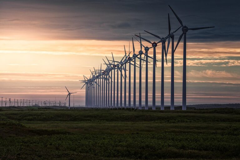 La Chine en route vers un avenir vert : découvrez comment elle double le reste du monde en énergies renouvelables