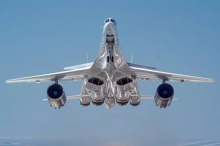 Deuxième vol d’essai réussi pour cet avion supersonique totalement révolutionnaire Ce que révèle le second vol d'essai du XB-1 de Boom Supersonic : découvrez les secrets cachés