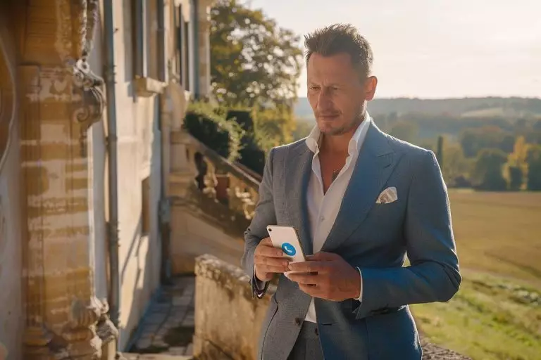 Découvrez comment Pavel Dourov, fondateur de Telegram, a transformé sa vie pour devenir une fortune en France