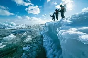 Un pari audacieux : les chercheurs utilisent l'eau de mer pour préserver la glace arctique