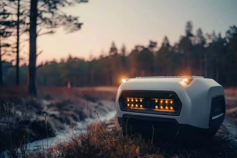 4 étudiantes inventent Project Deer : un dispositif conçu pour éliminer les collisions avec les animaux sauvages Une invention ingénieuse promet de réduire les collisions avec les animaux sauvages : découvrez comment